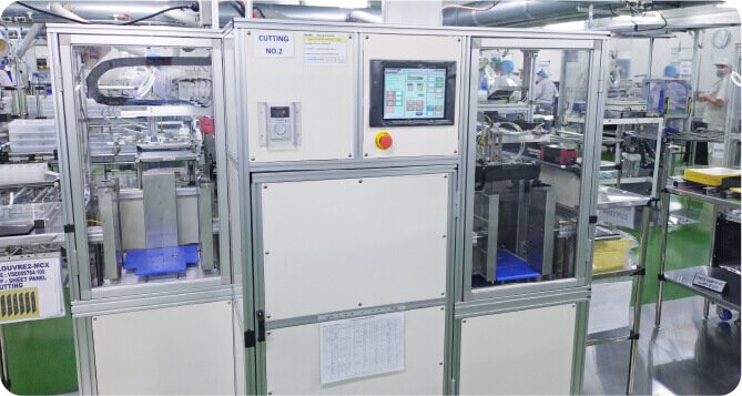 Sheet cutting machine image
